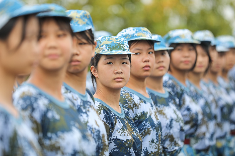  开学“第一课”——军训！